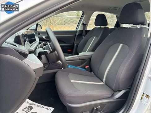 Used 2025 Hyundai Sonata SEL image 21