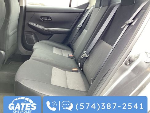 Used 2025 Nissan Sentra SV image 12