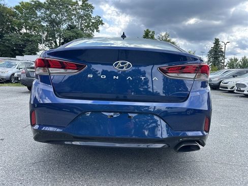Used 2018 Hyundai Sonata SE w/ Cargo Package FWD image 5