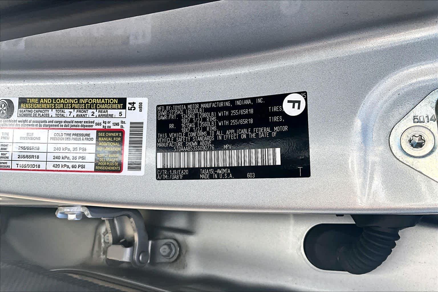 Used 2025 Toyota Grand Highlander AWD image 36