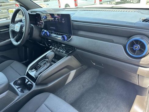 Used 2026 Chevrolet Colorado W/T w/ Advanced Trailering Package RWD image 37