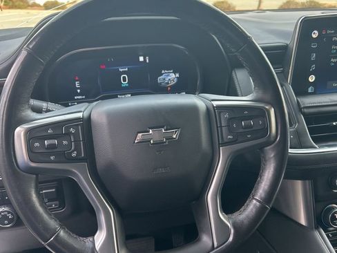 Used 2022 Chevrolet Tahoe Z71 w/ Luxury Package image 6