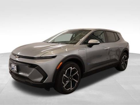 New 2026 Chevrolet Equinox EV LT image 6