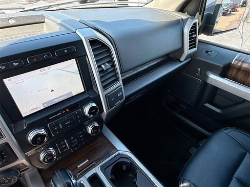 Used 2018 Ford F150 Lariat w/ Equipment Group 502A Luxury image 24