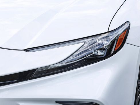 Certified 2025 Toyota Camry XSE FWD image 21