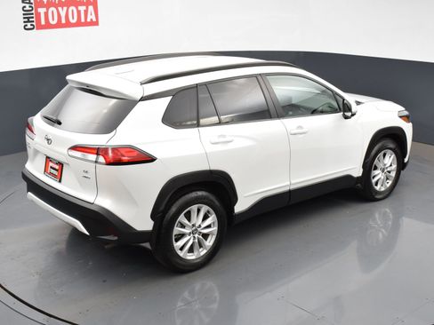Used 2022 Toyota Corolla Cross LE image 20