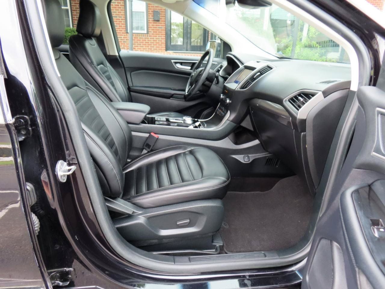 Used 2020 Ford Edge SEL w/ Convenience Package FWD image 23