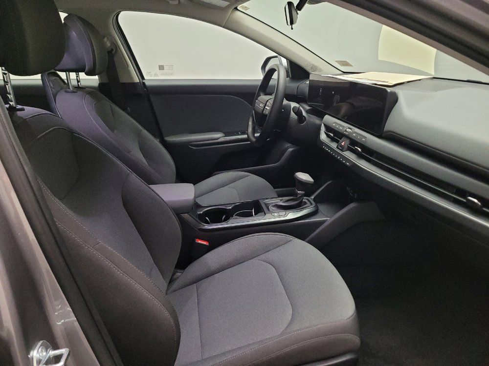 Used 2025 Kia K4 FWD image 21