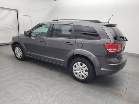 Used 2017 Dodge Journey SE FWD image 3