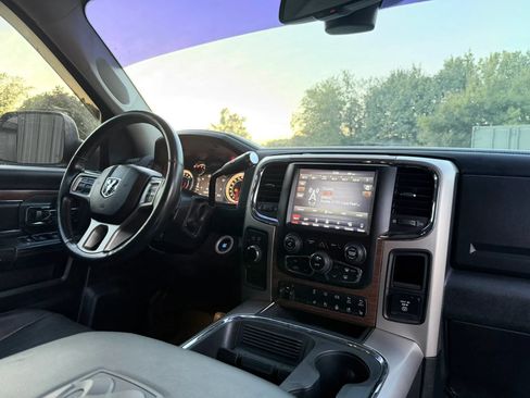 Used 2018 RAM 2500 Laramie AWD/4WD image 31