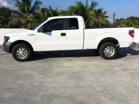 Used 2014 Ford F150 XLT AWD/4WD image 1