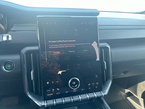 New 2026 GMC Acadia AT4 w/ LPO, Floor Liner Package image 16