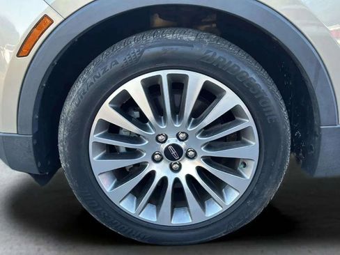 Used 2017 Lincoln MKC Reserve image 51