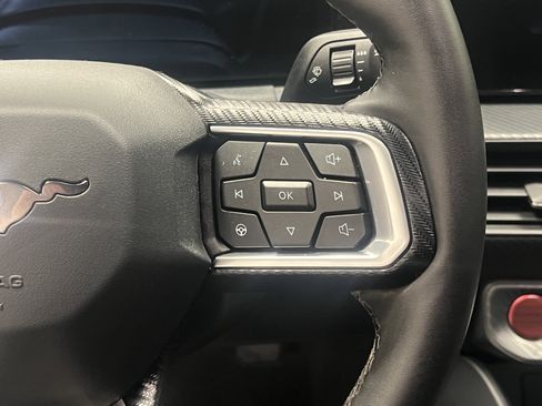 Used 2024 Ford Mustang Coupe image 19