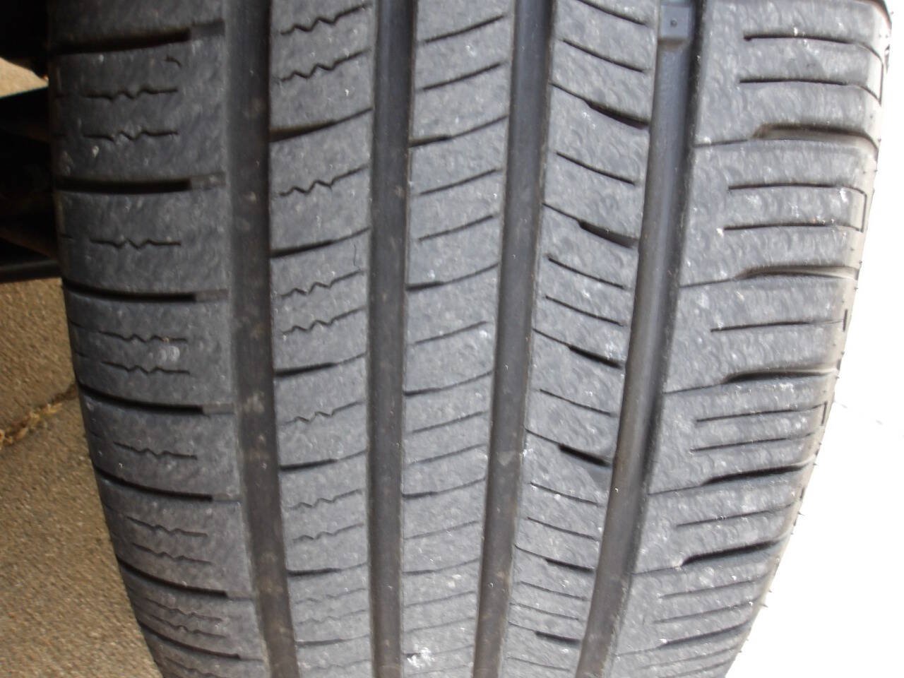 Used 2010 Nissan Sentra 2.0 S FWD image 35