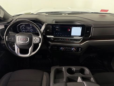 Used 2024 GMC Sierra 3500 SLE w/ SLE Convenience Package image 13