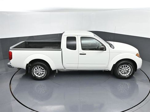 Used 2015 Nissan Frontier SV RWD image 44