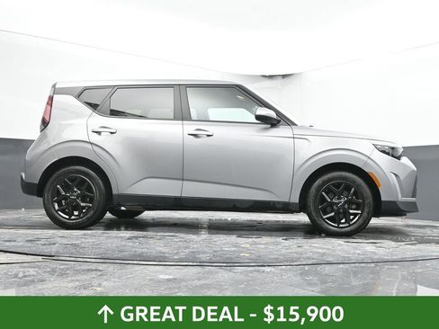 Used 2023 Kia Soul LX w/ Option Group 015 image 49