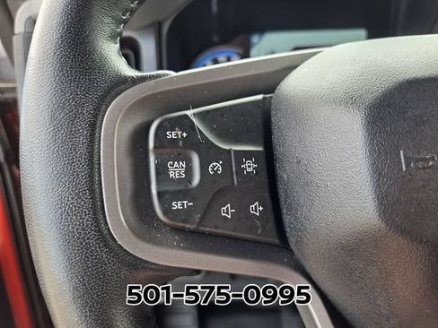 Used 2023 Ford Bronco Black Diamond AWD/4WD image 24