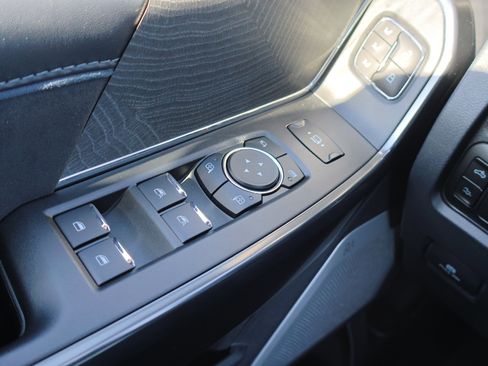 Certified 2025 Ford F450 Platinum image 20