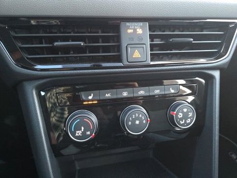 Used 2023 Volkswagen Taos S image 16