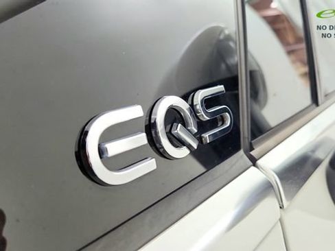 Used 2023 Mercedes-Benz EQS 450+ 4MATIC Sedan image 38