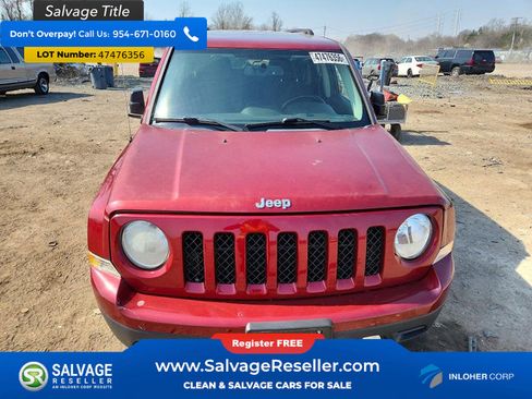 Used 2014 Jeep Patriot Latitude w/ Sun/Sound Group image 7
