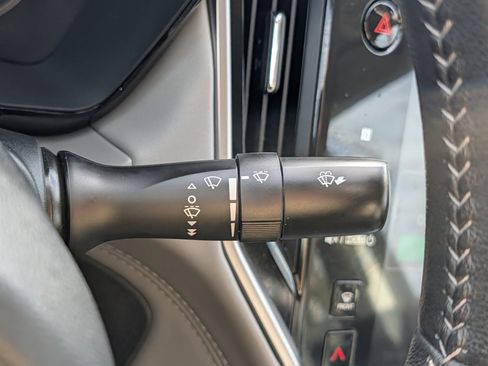 Used 2023 Subaru Legacy Premium image 34