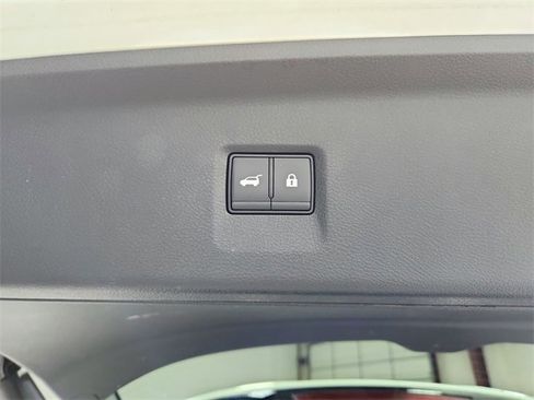 Used 2025 INFINITI QX60 Pure image 50