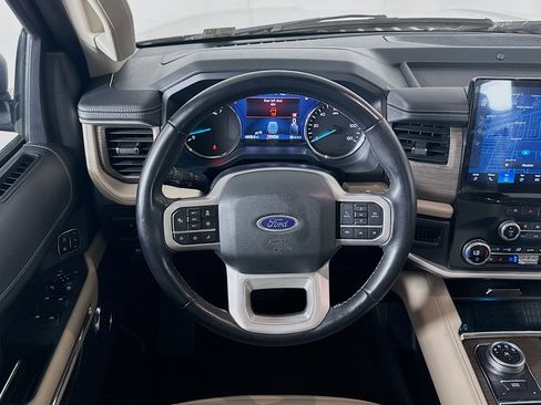Used 2024 Ford Expedition Max Limited image 18