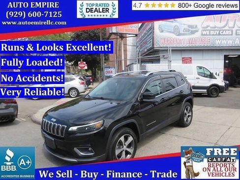 Used 2019 Jeep Cherokee Limited AWD/4WD image 1