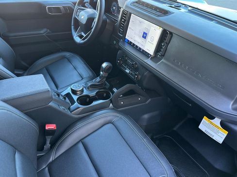 New 2025 Ford Bronco Badlands AWD/4WD image 15