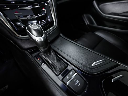 Used 2017 Cadillac CTS Premium Luxury image 29