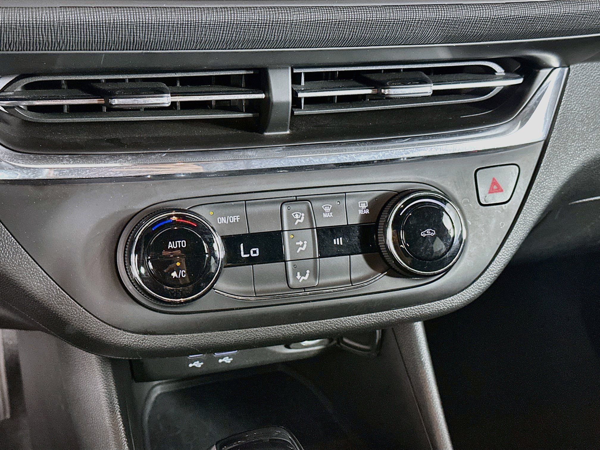 Used 2026 Buick Envista Preferred FWD image 23
