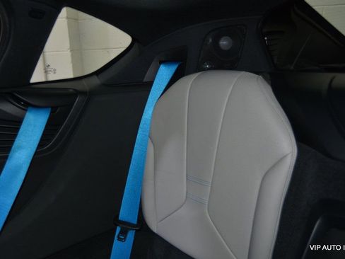 Used 2014 BMW i8 image 17