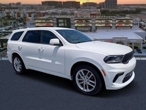 Used 2022 Dodge Durango GT RWD image 1