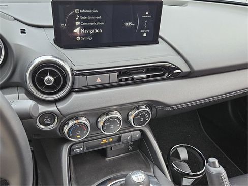 Used 2025 MAZDA MX-5 Miata RF Grand Touring image 19