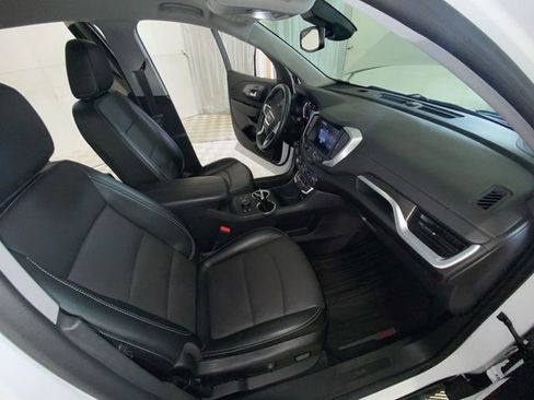 Used 2024 GMC Terrain SLT AWD/4WD image 38