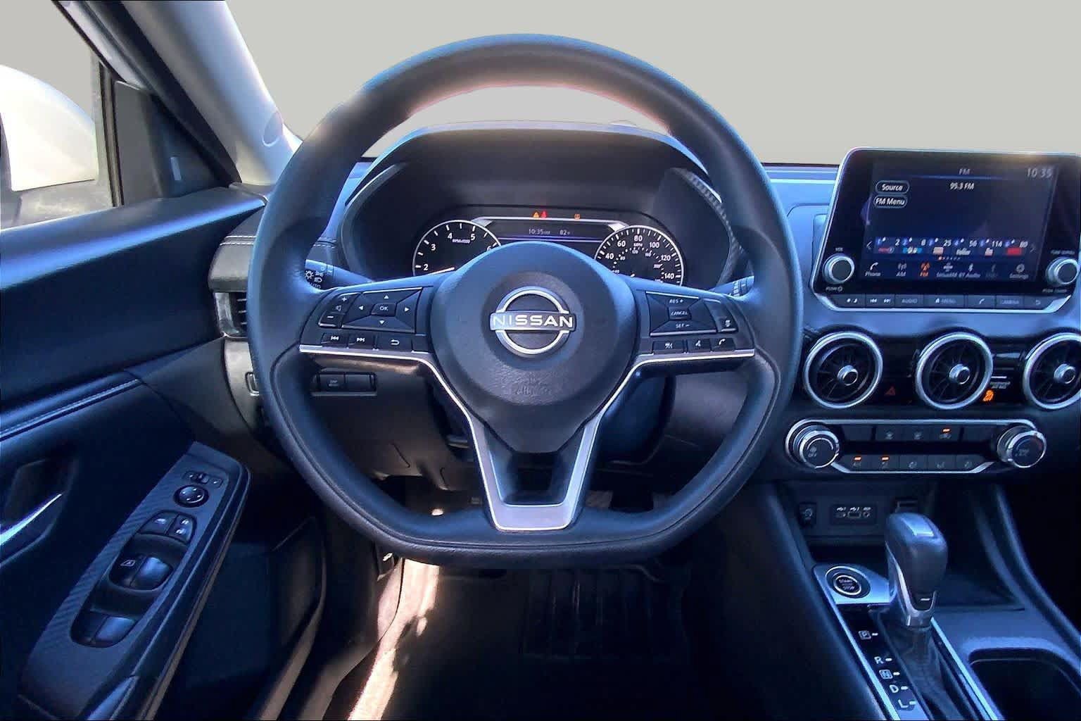 Used 2024 Nissan Sentra SV FWD image 6