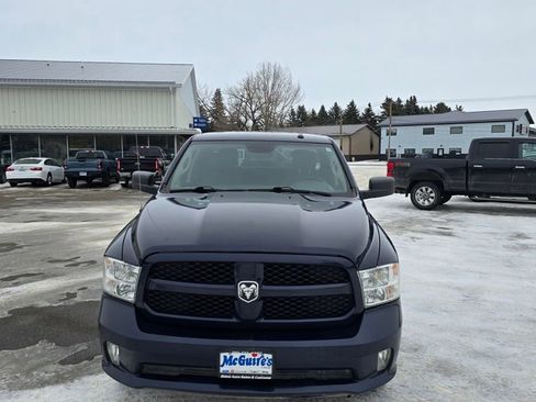 Used 2017 RAM 1500 Express image 4