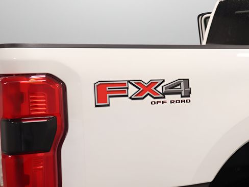 Used 2024 Ford F250 King Ranch AWD/4WD image 39