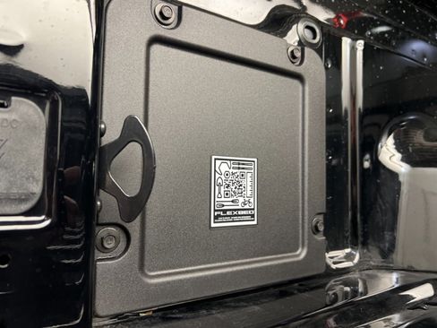 New 2025 Ford Maverick XL image 32