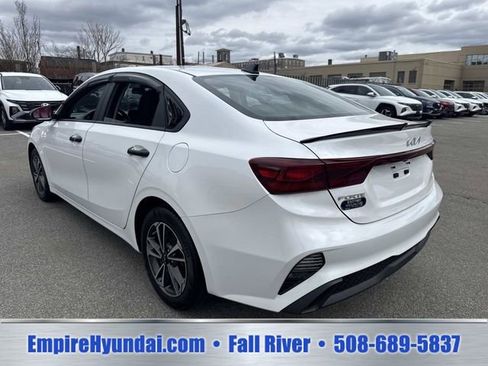 Used 2024 Kia Forte LXS FWD image 8
