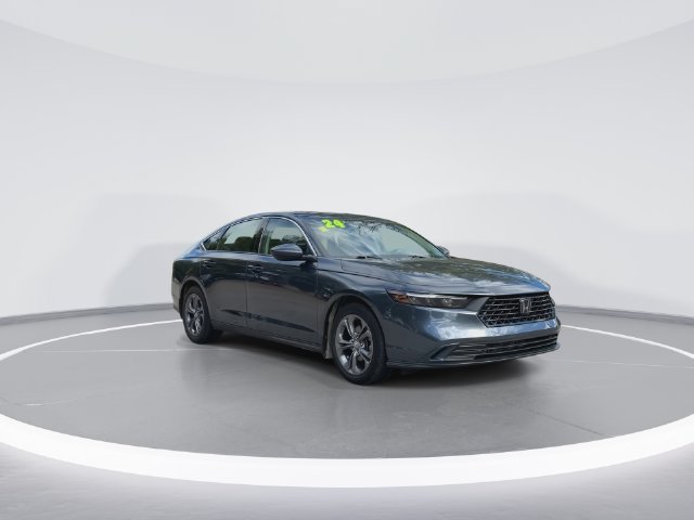 Used 2024 Honda Accord EX image 2