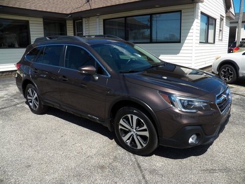 Used 2019 Subaru Outback 3.6R Limited w/ Protection Package #1 AWD/4WD image 1