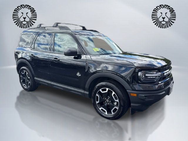 Used 2021 Ford Bronco Sport Outer Banks w/ Outer Banks Package (96D) AWD/4WD image 3