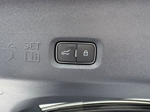 New 2025 Ford Expedition Platinum w/ Stealth Performance Package image 49