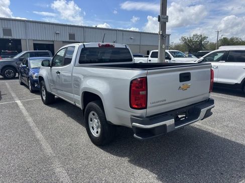 Used 2018 Chevrolet Colorado W/T w/ WT Convenience Package image 9
