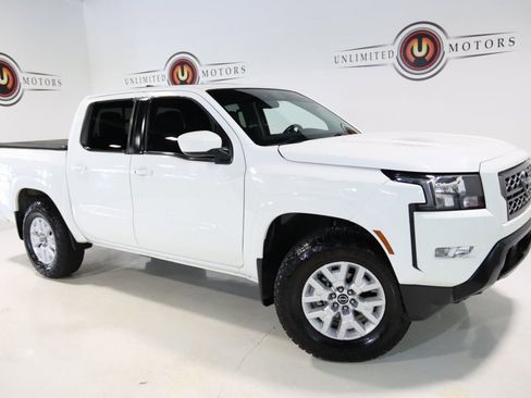 Used 2022 Nissan Frontier SV image 7