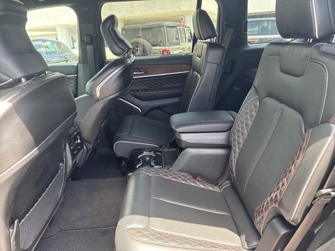 Certified 2021 Jeep Grand Cherokee L Summit w/ Trailer Tow Package image 8